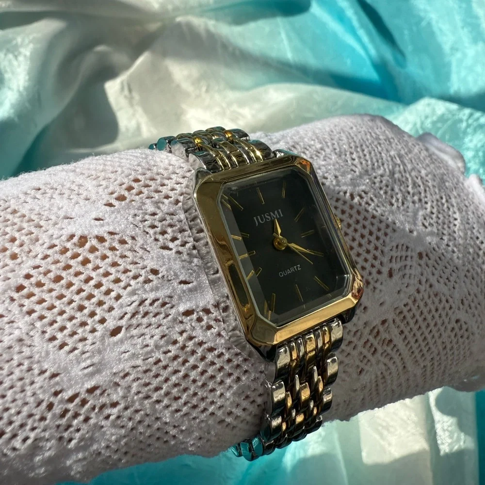 Brand NEW  Watch – Black Dial QUARTZ